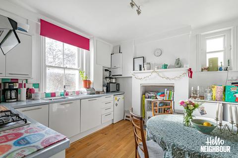 1 bedroom apartment to rent, West Kensington, Queens Club Garden, W14