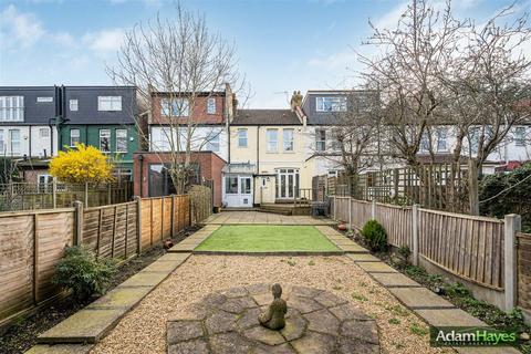 3 bedroom terraced house for sale, Briarfield Avenue, London N3