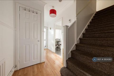 undefined, Oxley Close, London, SE1