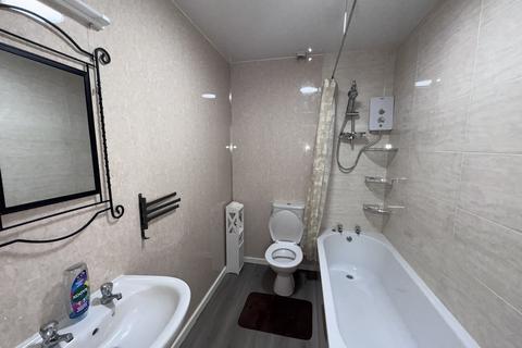 undefined, Grange Road West, Prenton CH43