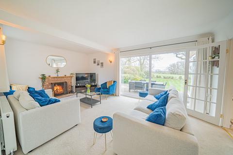 undefined, Wychwood Avenue, Knowle, B93