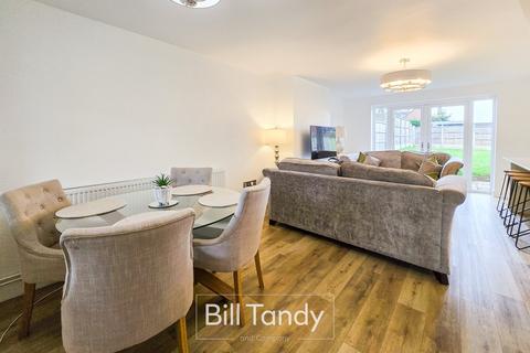 undefined, Rocklands Crescent, Lichfield, WS13