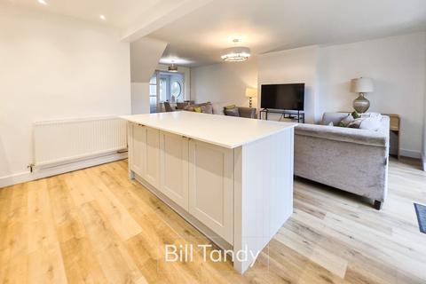 undefined, Rocklands Crescent, Lichfield, WS13