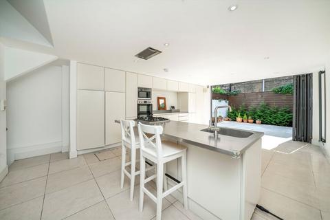 Epirus Road, London SW6