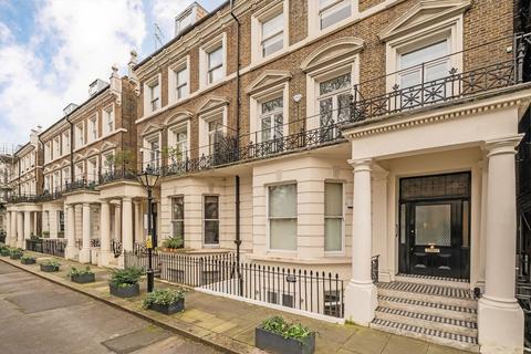 1 bedroom flat for sale, Holland Park Avenue, London W11