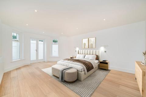 1 bedroom flat for sale, Holland Park Avenue, London W11