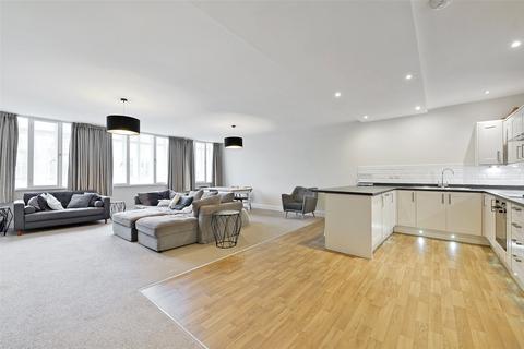 3 bedroom apartment to rent, Broadmead, Bristol, Somerset, BS1