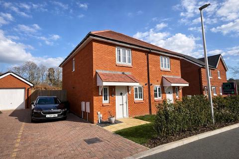 2 bedroom semi-detached house for sale, Levett Gardens, St Leonards on Sea TN38