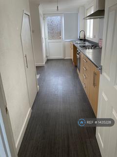 undefined, Clifton Estate Nottingham, Nottingham, NG11