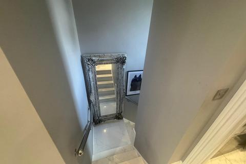 2 bedroom flat to rent, West Norwood SE27