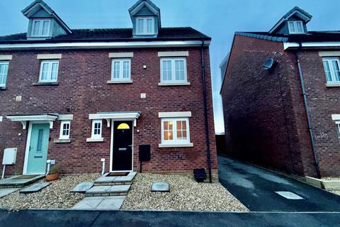 undefined, Lonydd Glas, Llanharan, Pontyclun