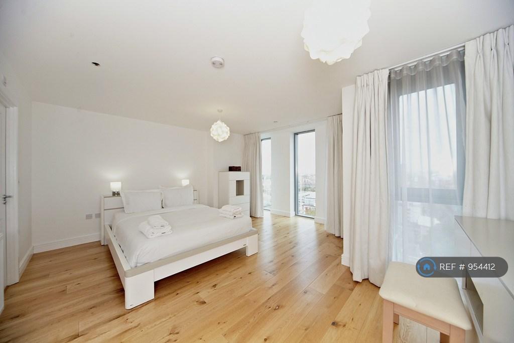 En-Suite Bedroom