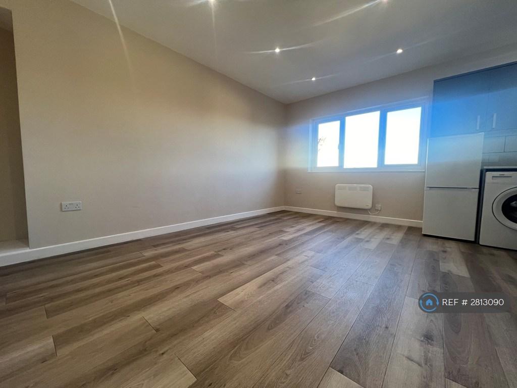Living Dining Area
