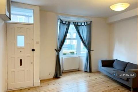 undefined, Vernon Road, London, E15