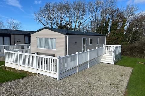 undefined, Crantock TR8