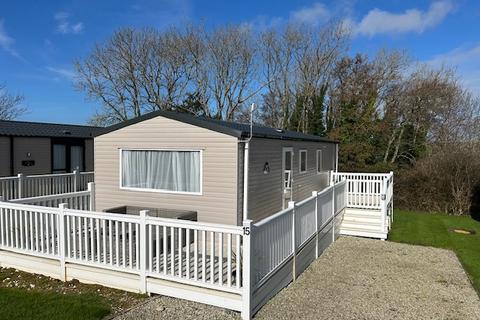 undefined, Crantock TR8