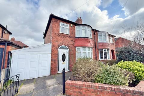 Royston Avenue, Denton