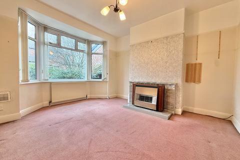 3 bedroom semi-detached house for sale, Royston Avenue, Denton