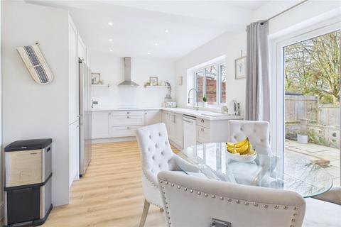 undefined, Tenzing Gardens, Wiltshire SN25