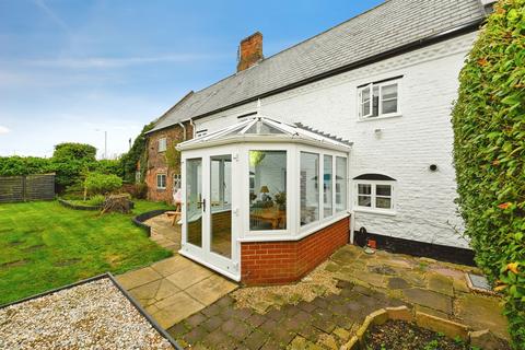 2 bedroom semi-detached house for sale, Gayton Road, Gaywood, King's Lynn