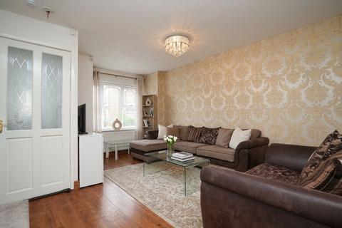 3 bedroom end of terrace house to rent, Wolseley Street, Birmingham B9