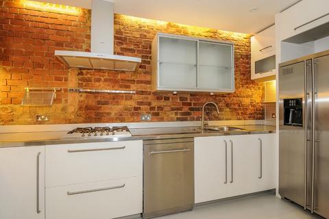 3 bedroom flat to rent, Haverstock Hill, Belsize Park, London, NW3