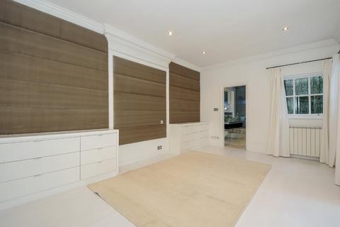 3 bedroom flat to rent, Haverstock Hill, Belsize Park, London, NW3