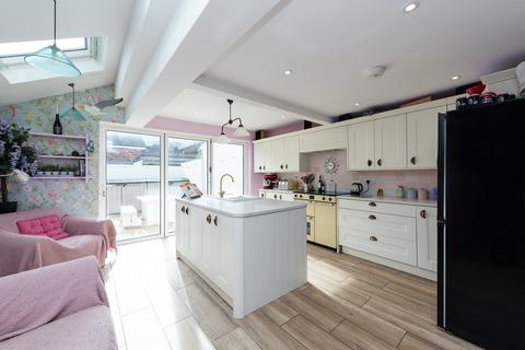 undefined, Eaton Road, Wirral CH48