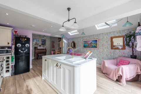 undefined, Eaton Road, Wirral CH48