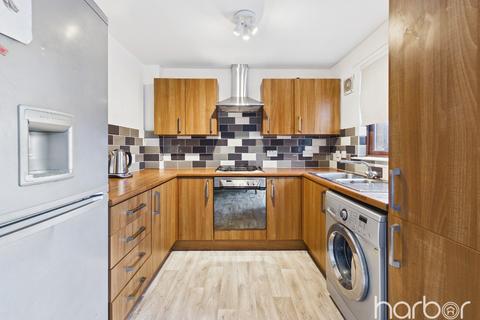 undefined, Bressay Grove, Barlanark, Glasgow, City of Glasgow, G33 4UR