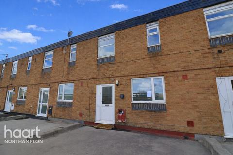 2 bedroom flat for sale, Limehurst Square, Northampton
