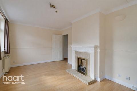 2 bedroom flat for sale, Limehurst Square, Northampton