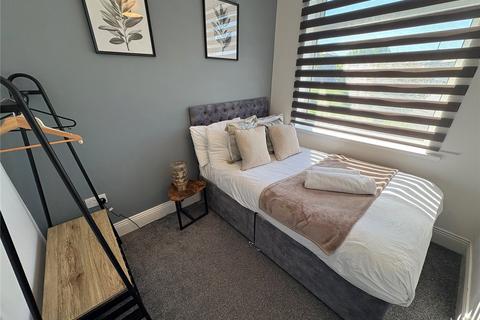 2 bedroom apartment to rent, Carr Hill, Gateshead NE9