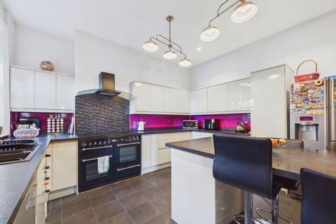 7 bedroom semi-detached house for sale, Autumn Leaves, 4 Chubb Hill Road