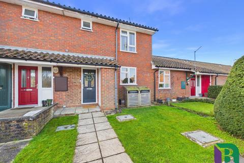 2 bedroom terraced house for sale - Drakeloe Close, Milton Keynes MK17