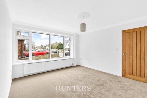 undefined, Arnold Drive, Middleton, M24