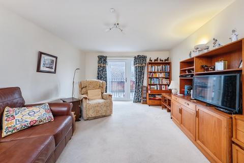2 bedroom flat for sale, Westbury Lane, Newport Pagnell