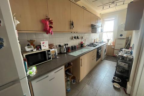 2 bedroom apartment for sale, Edmund Road, Hastings