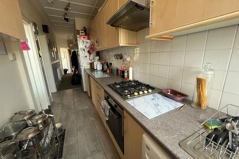 2 bedroom apartment for sale, Edmund Road, Hastings