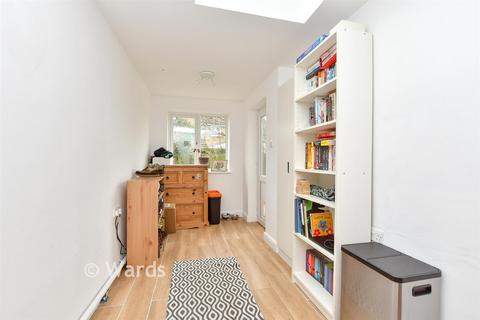 3 bedroom detached house for sale, Seasalter Road, Graveney, Faversham, Kent
