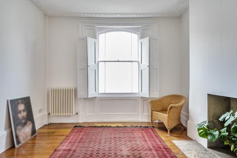 4 bedroom terraced house for sale, St. Donatts Road, London, SE14