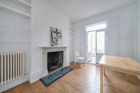 4 bedroom terraced house for sale, St. Donatts Road, London, SE14