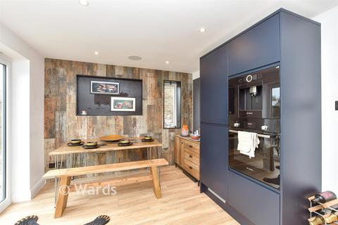 3 bedroom detached house for sale, Murton Place, Faversham ME13