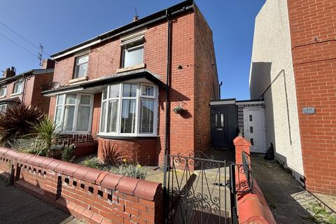 2 bedroom semi-detached house for sale, Brierley Avenue, Layton FY3