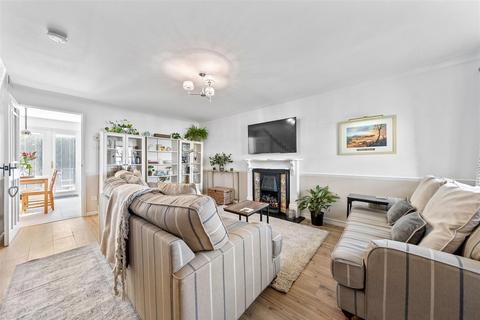 3 bedroom house for sale, Murray Crescent, Newmains, Wishaw