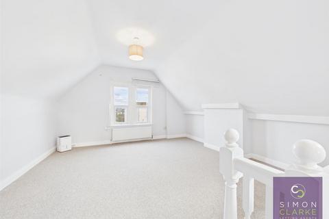 1 bedroom apartment to rent, Holly Park Road, Friern Barnet, N11