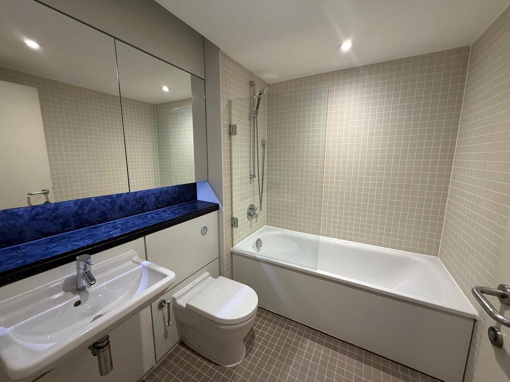 Main Bathroom