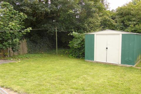 undefined, Robins Way, Hatfield