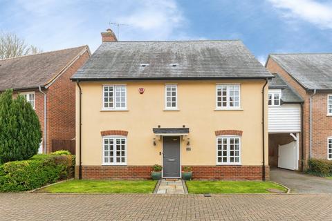 5 bedroom detached house for sale, Glebe View, Walkern, Stevenage