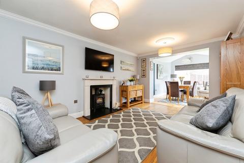 5 bedroom detached house for sale, Glebe View, Walkern, Stevenage